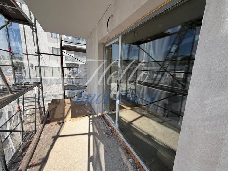Apartament cu 2 camere semidecomandat în Florești