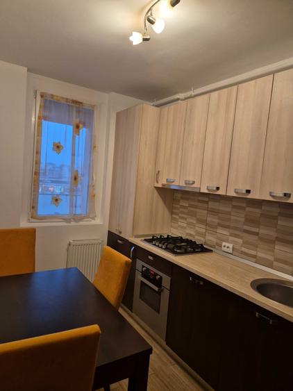 Apartament cu 2 camere decomandat în Decebal