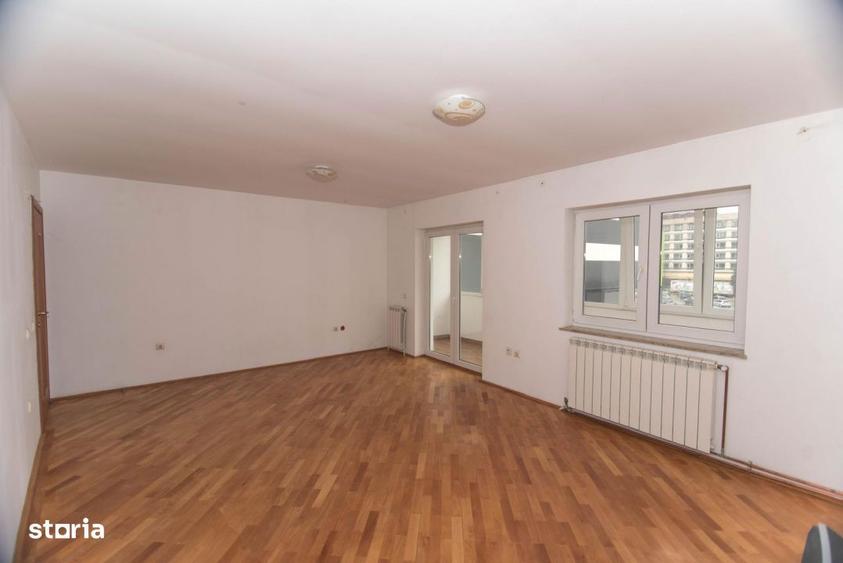 Apartament cu 3 camere în Ultracentral