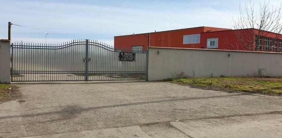 Spațiu comercial, în Central