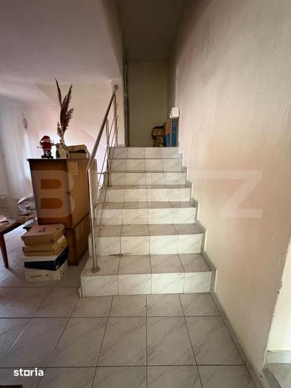 Casă cu 7 camere cu Teren 630 Mp în Găvana