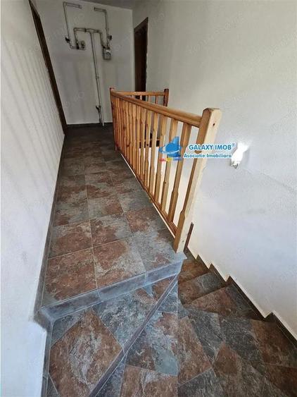 Apartament cu 2 camere decomandat, mobilat în Mogoșoaia