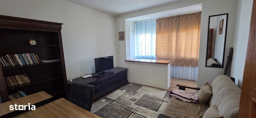Apartament cu 2 camere decomandat în Olimpia-Stadion