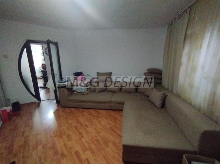 Apart  2 cam  Aradului- Penny parter cu balcon centrala proprie - 9