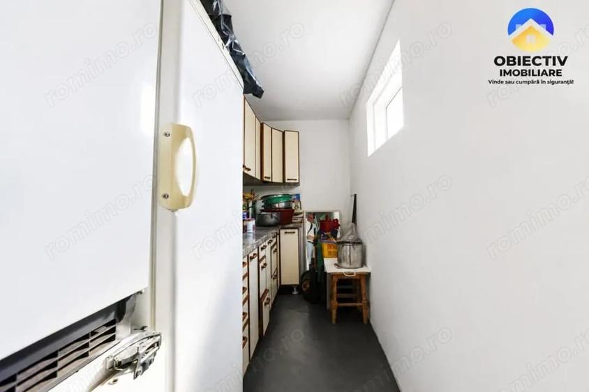 Casă cu Teren 656 Mp în Sărata