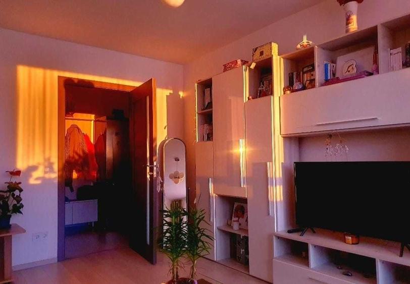 Apartament cu 2 camere decomandat în Tudor