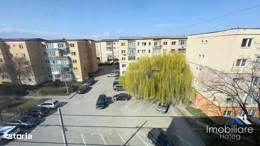 Apartament 2 camere Hateg | Aproape de Kaufland | Complet renovat