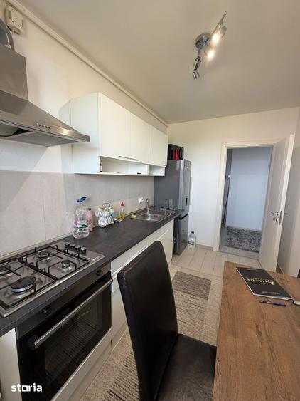 Apartament cu 2 camere decomandat, mobilat în Central — fotografia 3