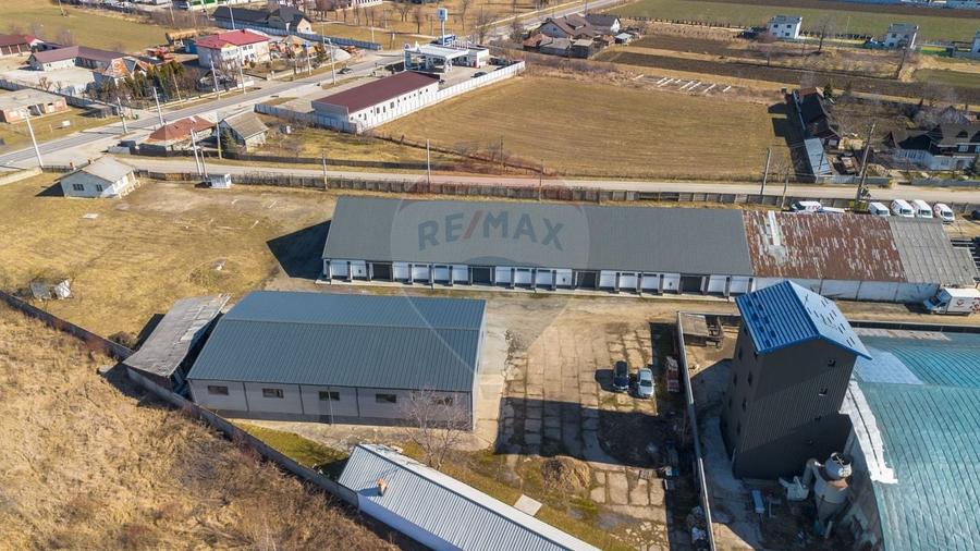 Spațiu industrial, de 1,763 mp, în Periferie