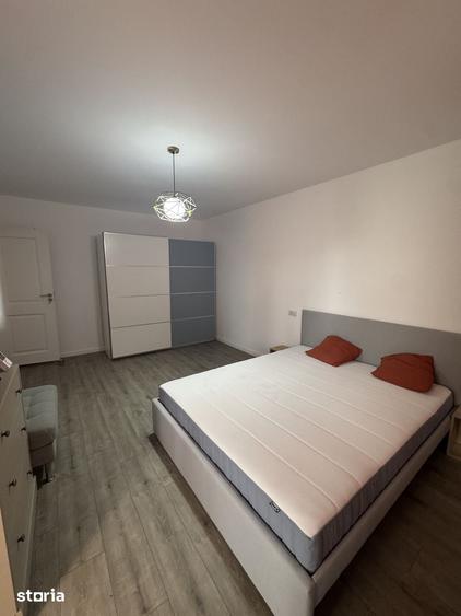 Apartament cu 3 camere în Miorița