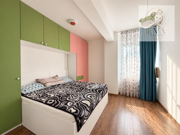 Apartament cu 3 camere decomandat în Metalurgiei