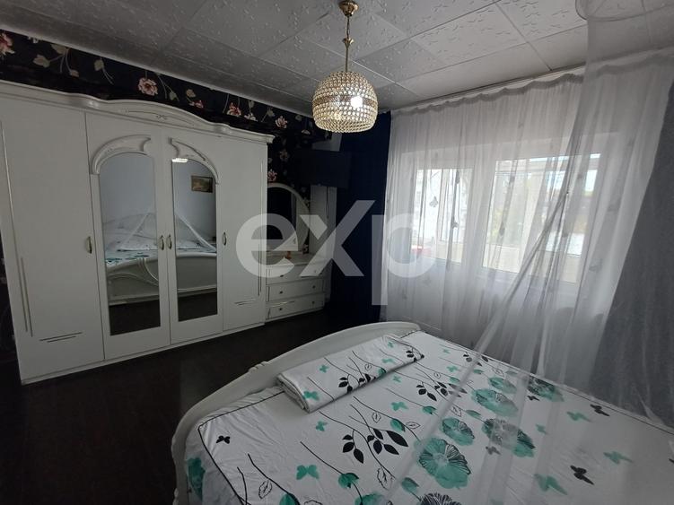 Apartament cu 3 camere decomandat în Teilor