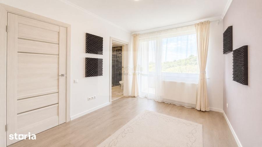 Casă cu 4 camere cu Teren 300 Mp în Iris