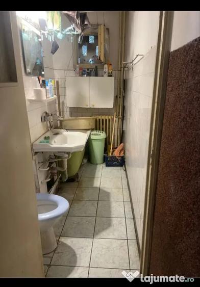 Apartament cu 2 camere semidecomandat în Vest