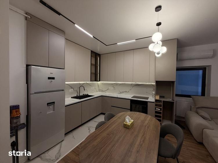 Apartament cu 2 camere decomandat în Pajura