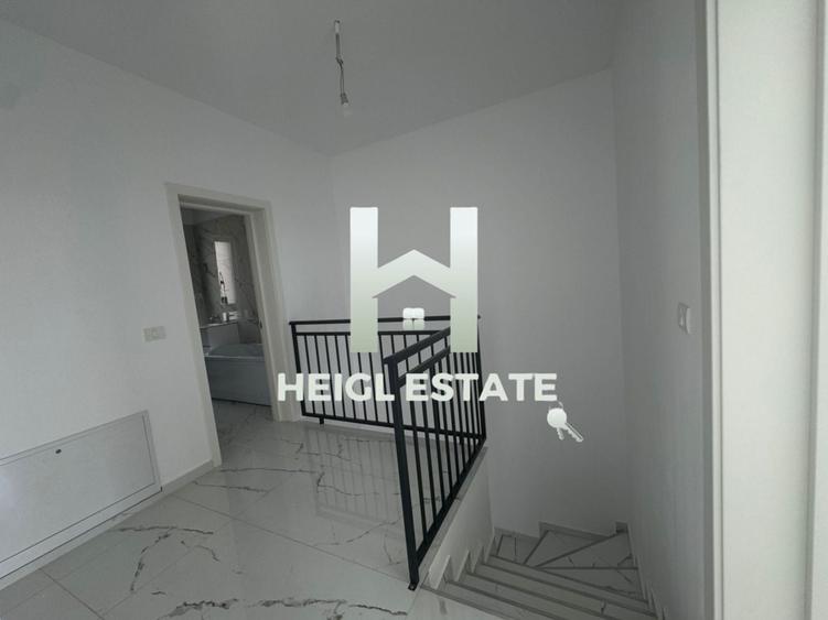Duplex cu 5 camere cu Teren 300 Mp în Dumbrăvița