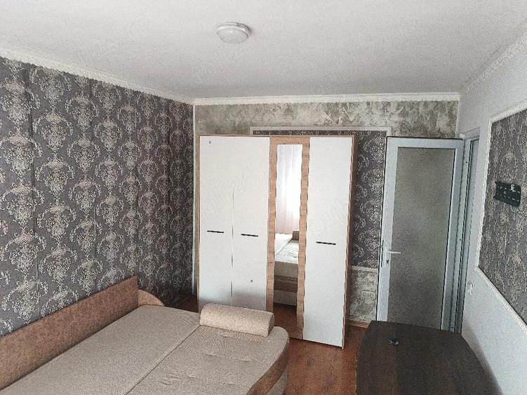 Garsonieră decomandată în Micro 38
