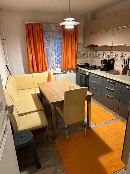 Apartament 3 camere de inchiriat Piata Gorjului Sector 6 - 5
