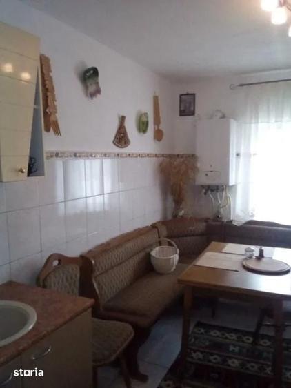 Apartament cu 3 camere decomandat în Tineretului