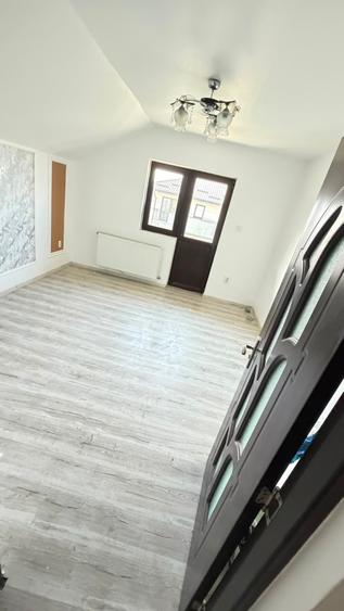 Casă individuală cu 4 camere cu Teren 453 Mp în Valea Lupului