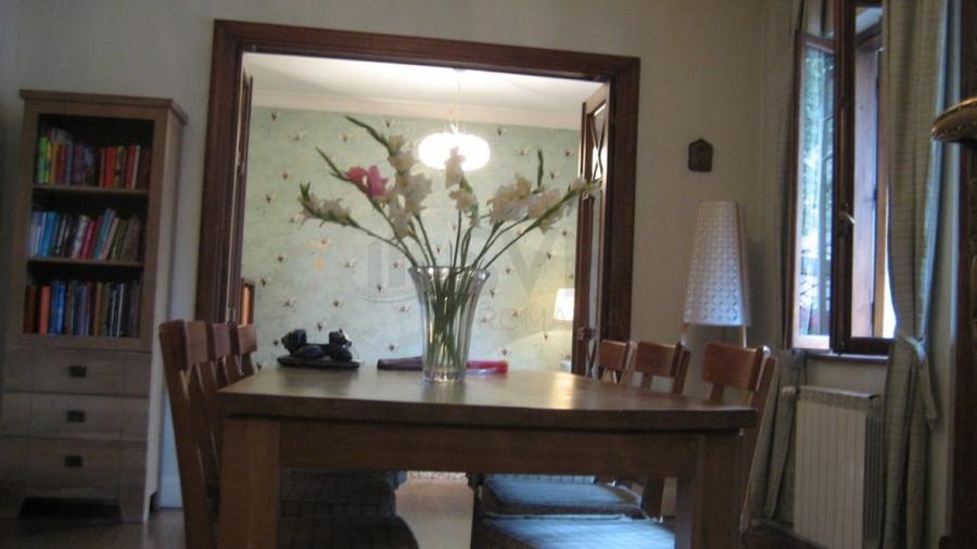 Apartament cu 4 camere decomandat în Dorobanți