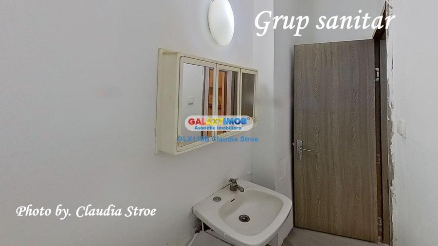 Apartament cu 3 camere decomandat în Dristor