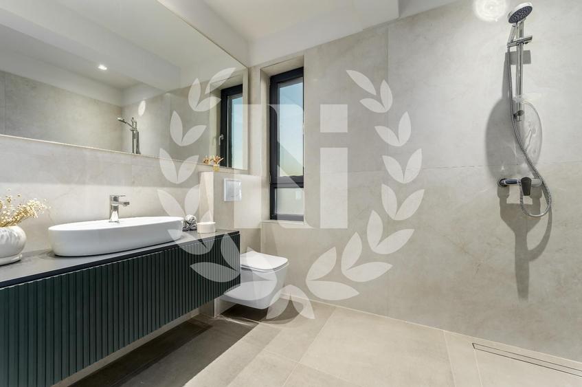 Duplex cu 4 camere cu Canalizare în Balotești
