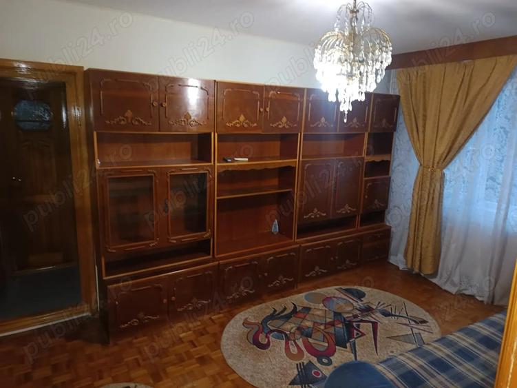 Apartament cu 2 camere semidecomandat în Central
