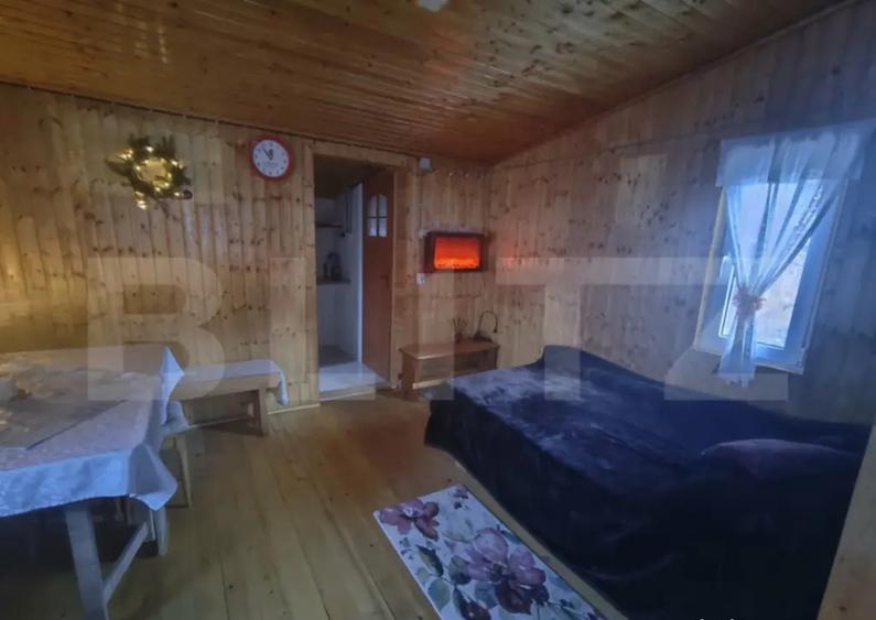 Casă cu 2 camere cu Teren 425 Mp în Iara