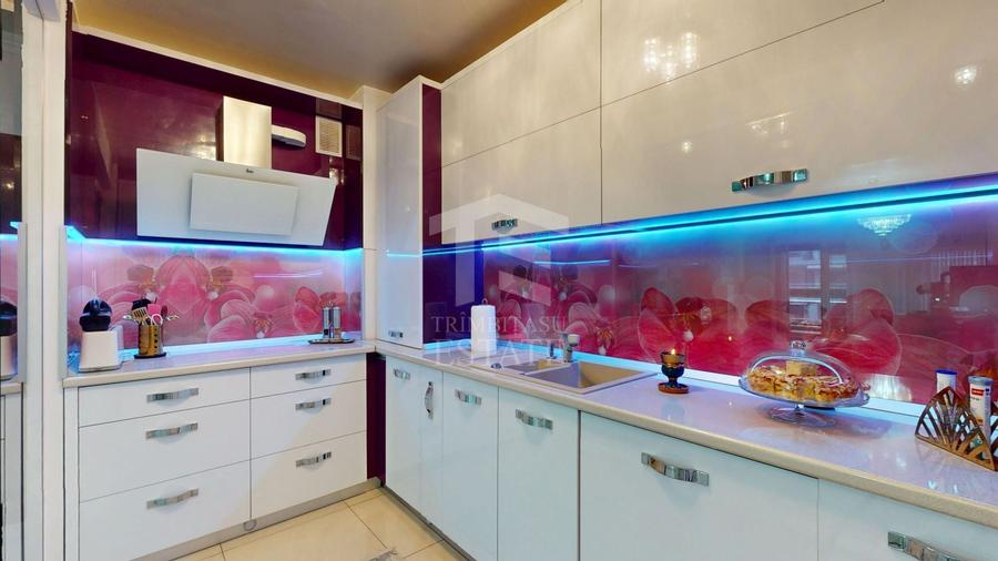 Apartament cu 3 camere semidecomandat, mobilat în Baba Novac
