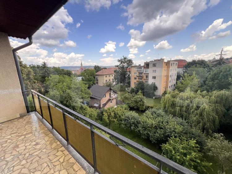 Apartament 4 camere, garaj inclus + 1 parcare - zonă ultracentrală - 9