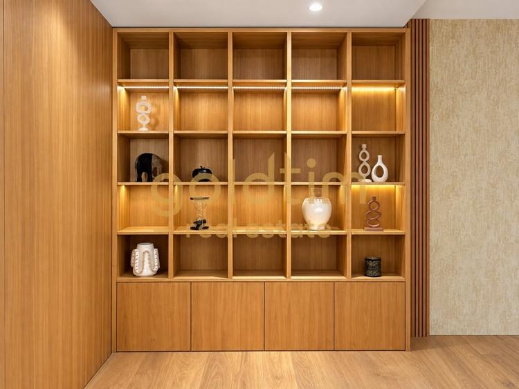 Apartament cu 3 camere decomandat, mobilat în Primăverii