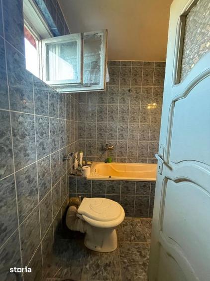 Casă cu 2 camere cu Teren 2751 Mp în Mireșu Mare