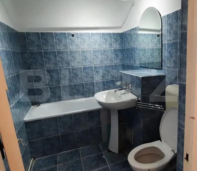 Apartament cu 2 camere decomandat, mobilat în Central