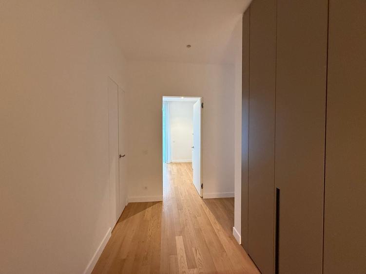 Apartament cu 4 camere, mobilat în Floreasca