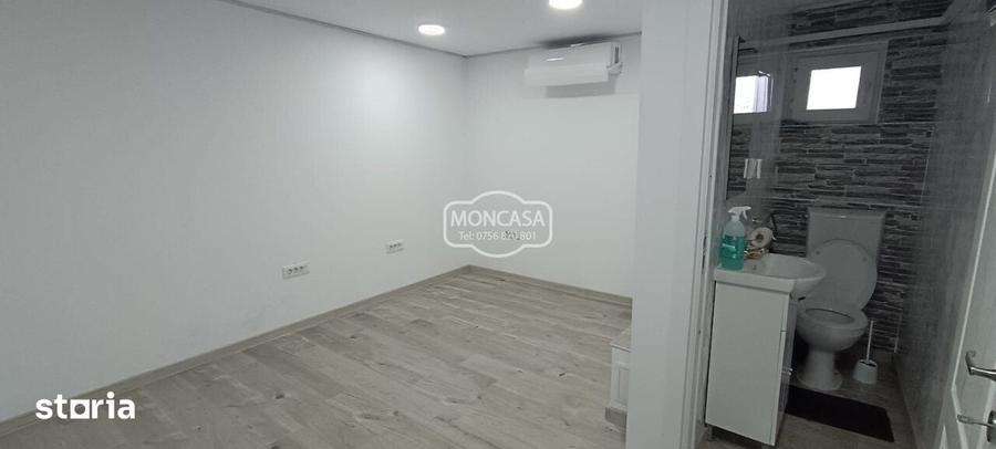Spațiu comercial, de 20 mp, în Central