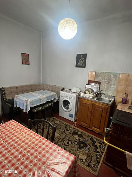Casa si teren de vanzare - Tg. Neamt, str Cuza Voda, central - 2