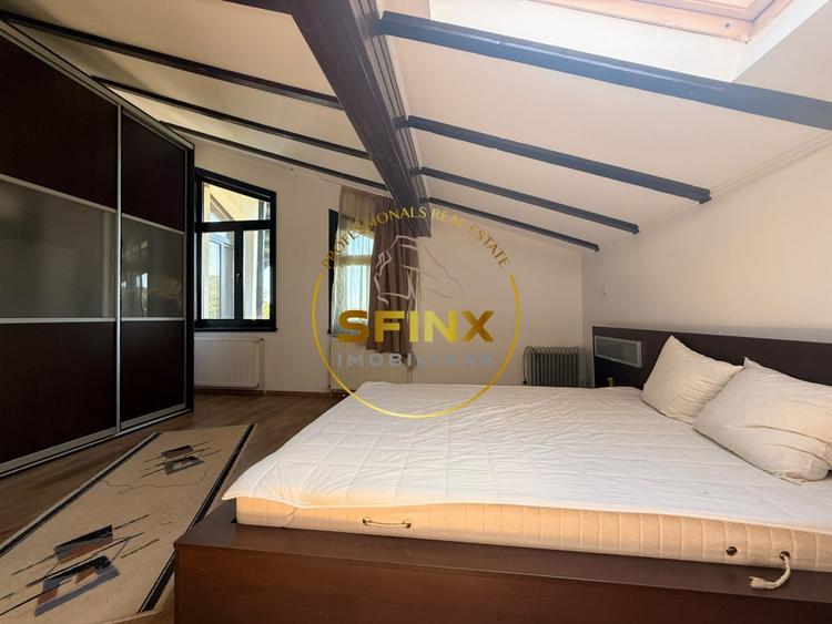 Casă individuală cu 8 camere cu Piscina în Breaza