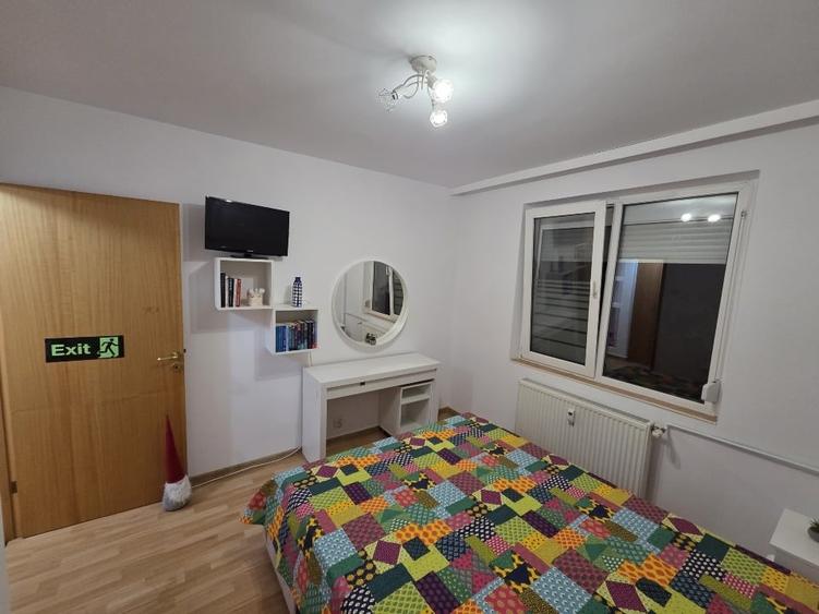 Apartament cu 3 camere decomandat, mobilat în Rahova