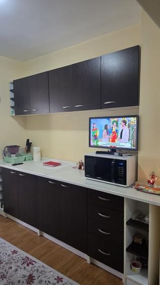 NAVODARI-2 camere, etaj 2/4, centrala termica, 69500euro - 5