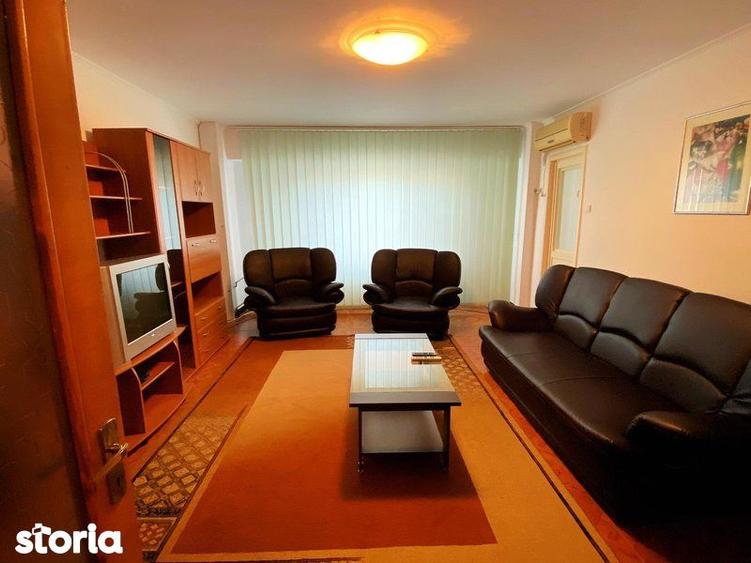 Apartament cu 3 camere decomandat în Nerva Traian