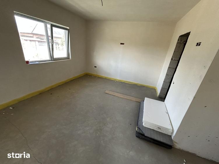 Casă cu 4 camere cu Teren 224 Mp în Sud