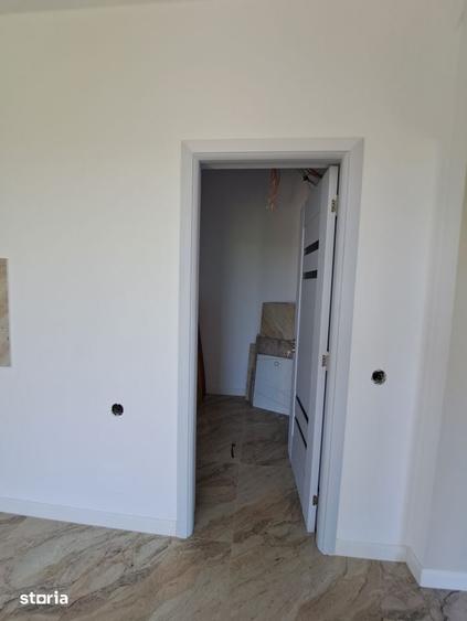 Casă cu 3 camere cu Teren 480 Mp în Recea