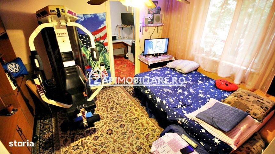 Apartament cu 2 camere semidecomandat, mobilat în Mureșeni