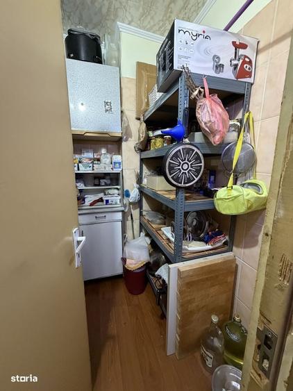 Apartament cu 4 camere decomandat în Central