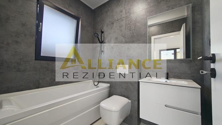 Casă individuală cu 4 camere cu Canalizare în Berceni