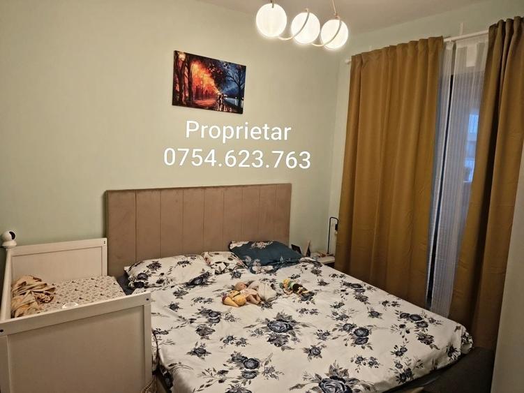 Apartament cu 3 camere semidecomandat în Titan