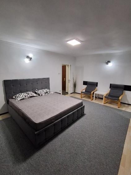 Garsonieră decomandată în Muncii