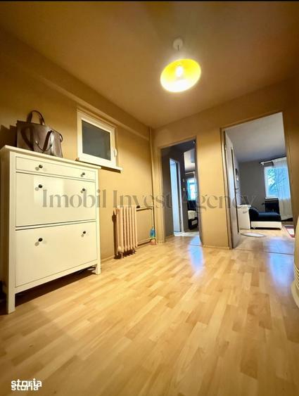 Apartament cu 4 camere în Tei
