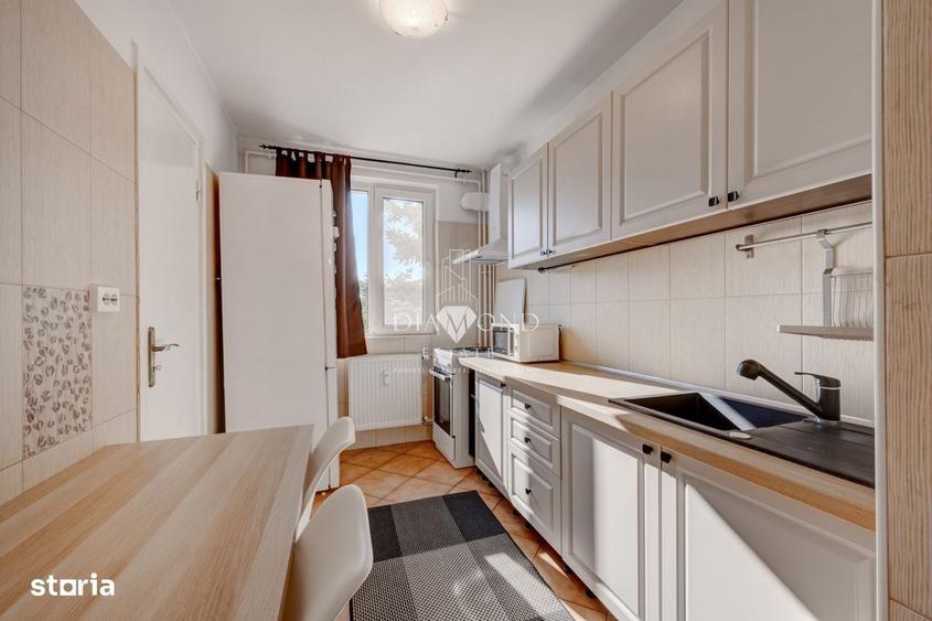 Apartament cu 3 camere decomandat în 1 Decembrie 1918